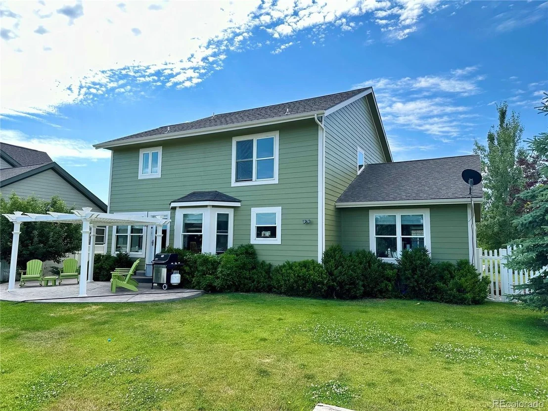 Photo of 15 Trailside Cir