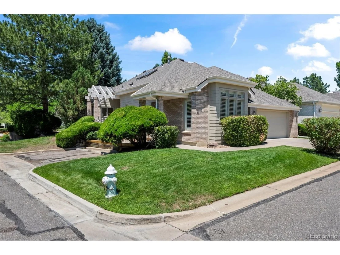 Photo of 7305 Windsor Dr