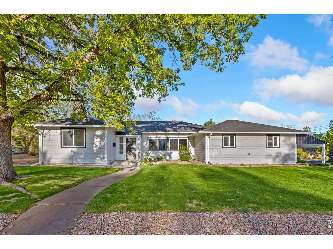 Photo of 1950 Montview Dr
