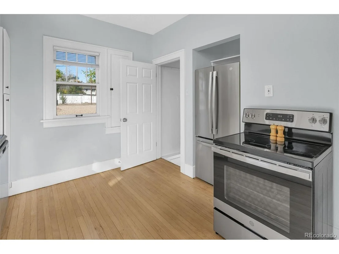 Photo of 2029 8th Ave