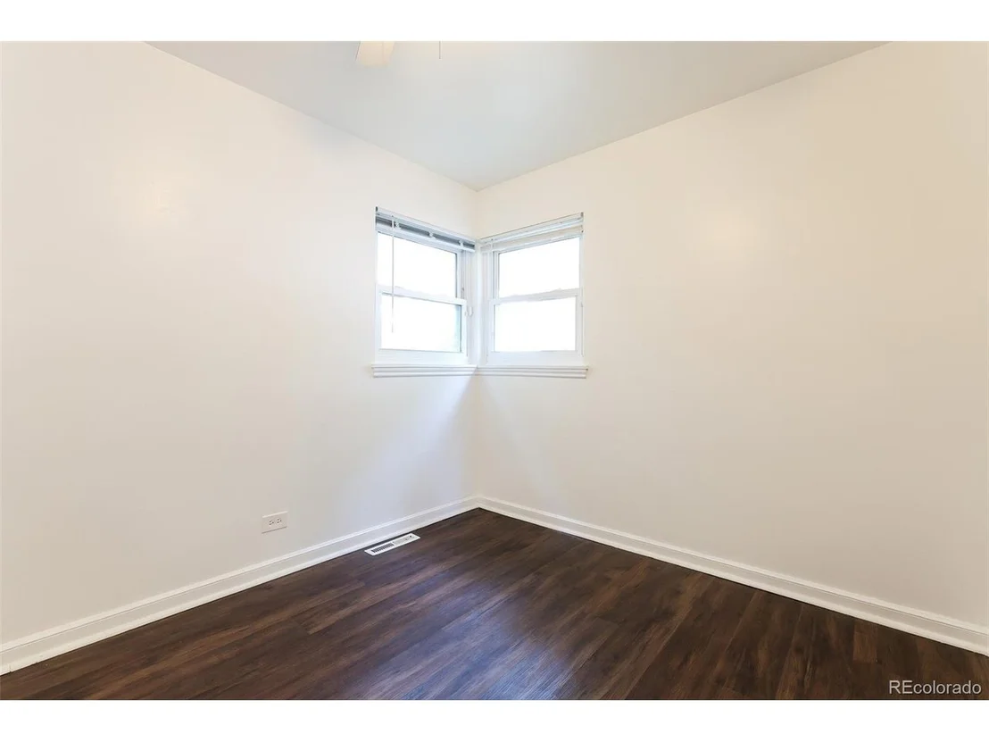 Photo of 1616 Newark St