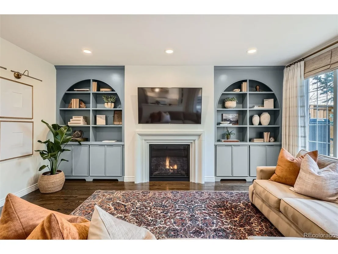 Photo of 366 Elm St