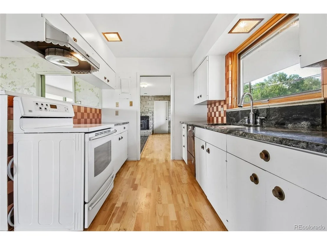 Photo of 10350 W 73rd Pl