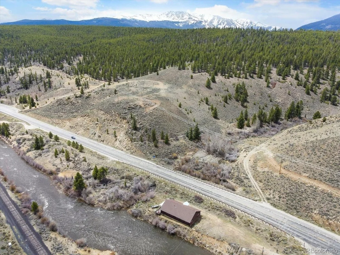 Photo of 43070 N County Road 397