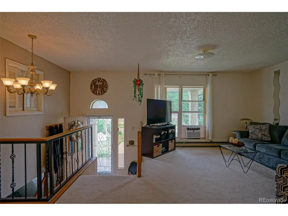 Photo of 8961 County Road 69