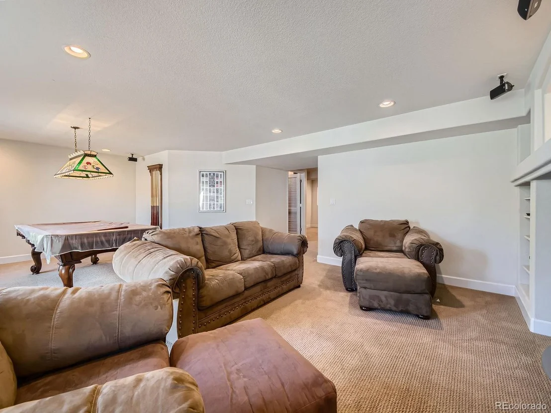 Photo of 21126 Saddleback Cir