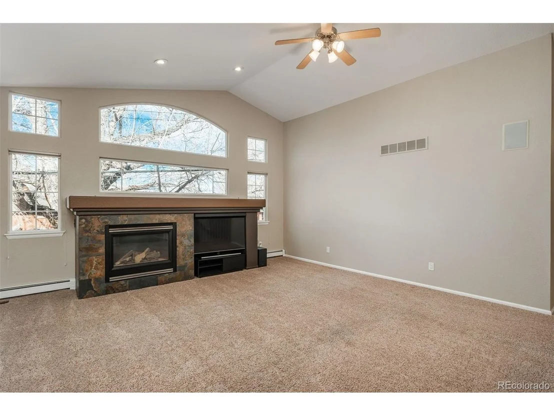 Photo of 4062 Lee Cir