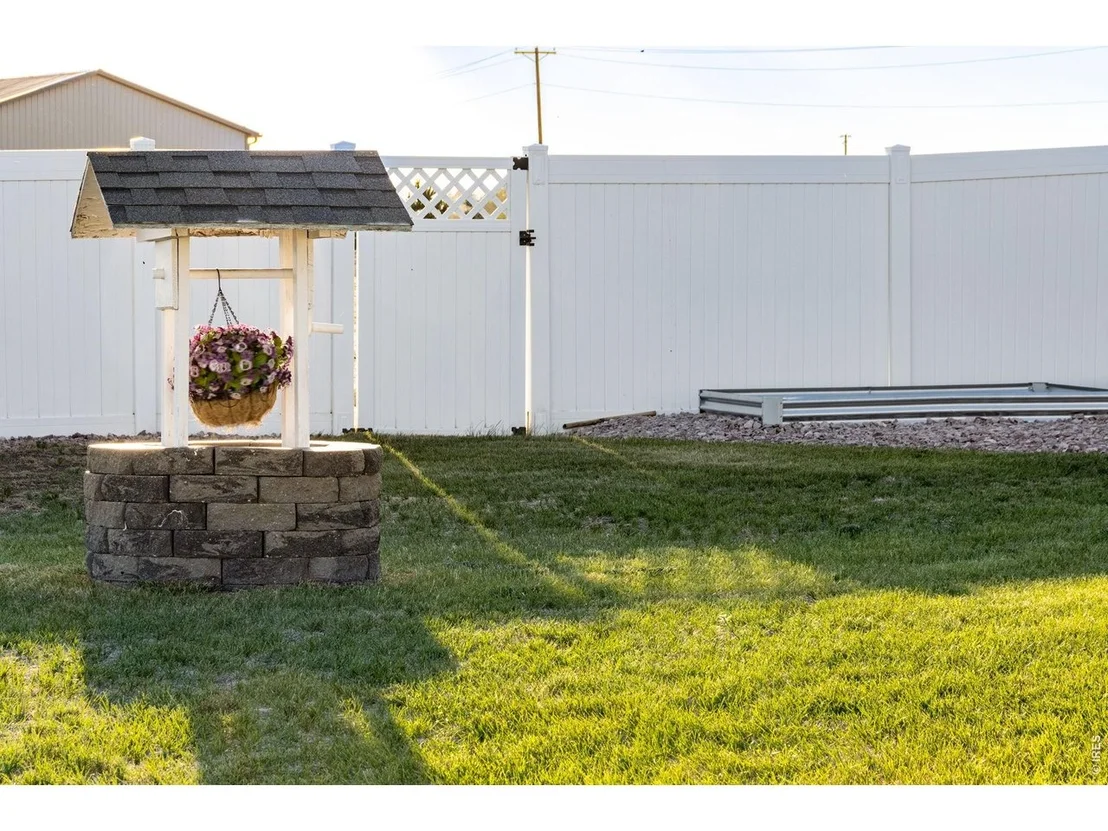 Photo of 15088 County Road 100