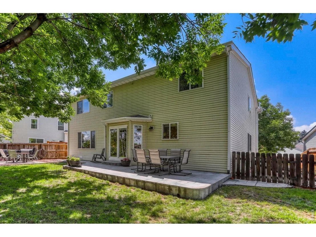 Photo of 1245 Fall River Cir