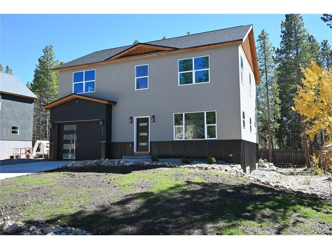 Photo of 920 Copper Dr