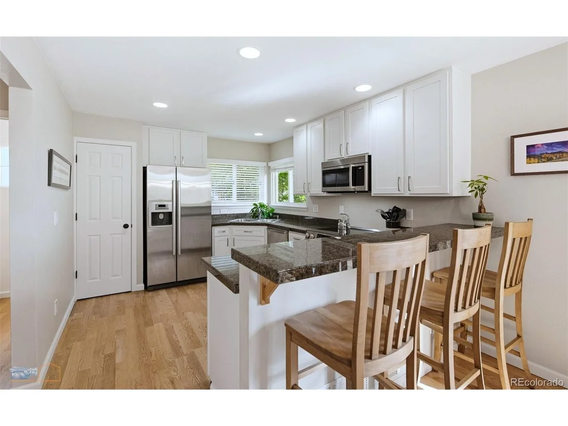 Photo of 592 Spruce Cir
