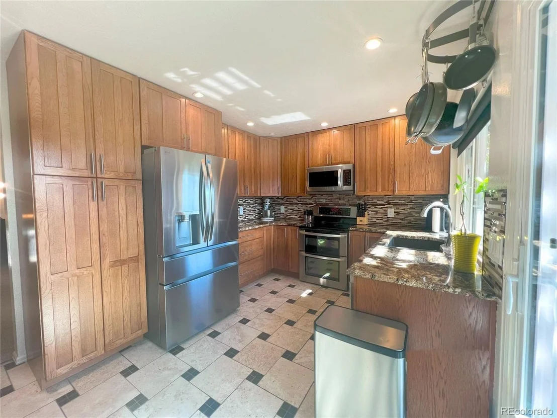 Photo of 8033 Marshall Cir