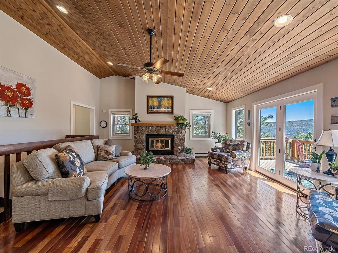 Photo of 7866 Centaur Dr