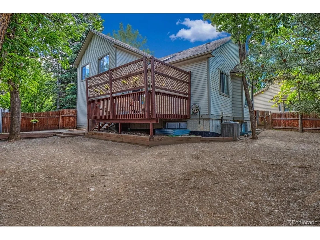 Photo of 4945 Tesla Cir