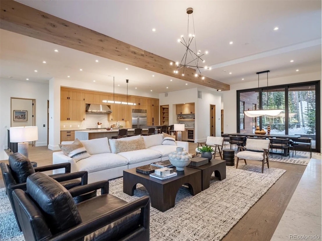 Photo of 27 Boulder Cir