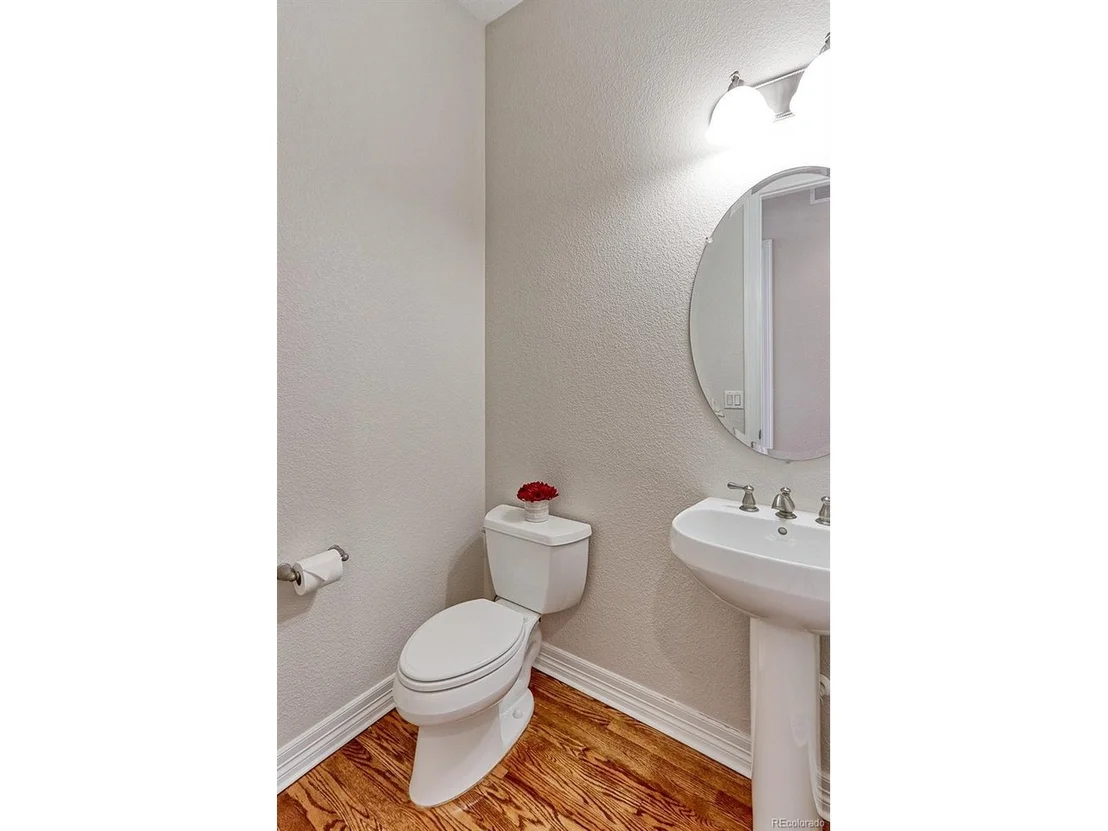 Photo of 14043 Pinehurst Cir