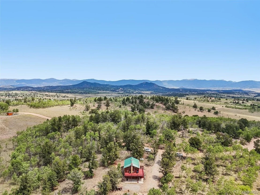 Photo of 215 Gadwall Rd