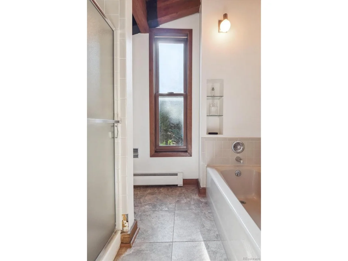 Photo of 8 Morningside Dr