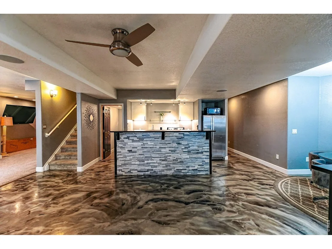 Photo of 3938 Vale View Ln