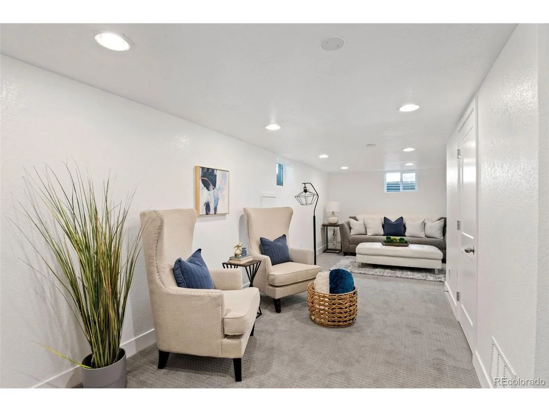 Photo of 2225 Floral Dr