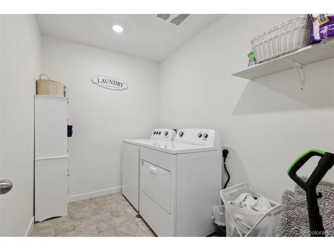 Photo of 45877 Orchid Ave