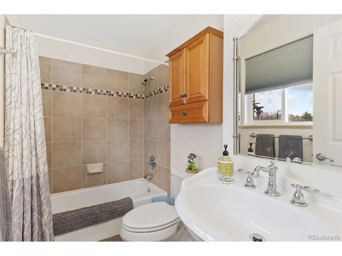 Photo of 2803 County Road 37