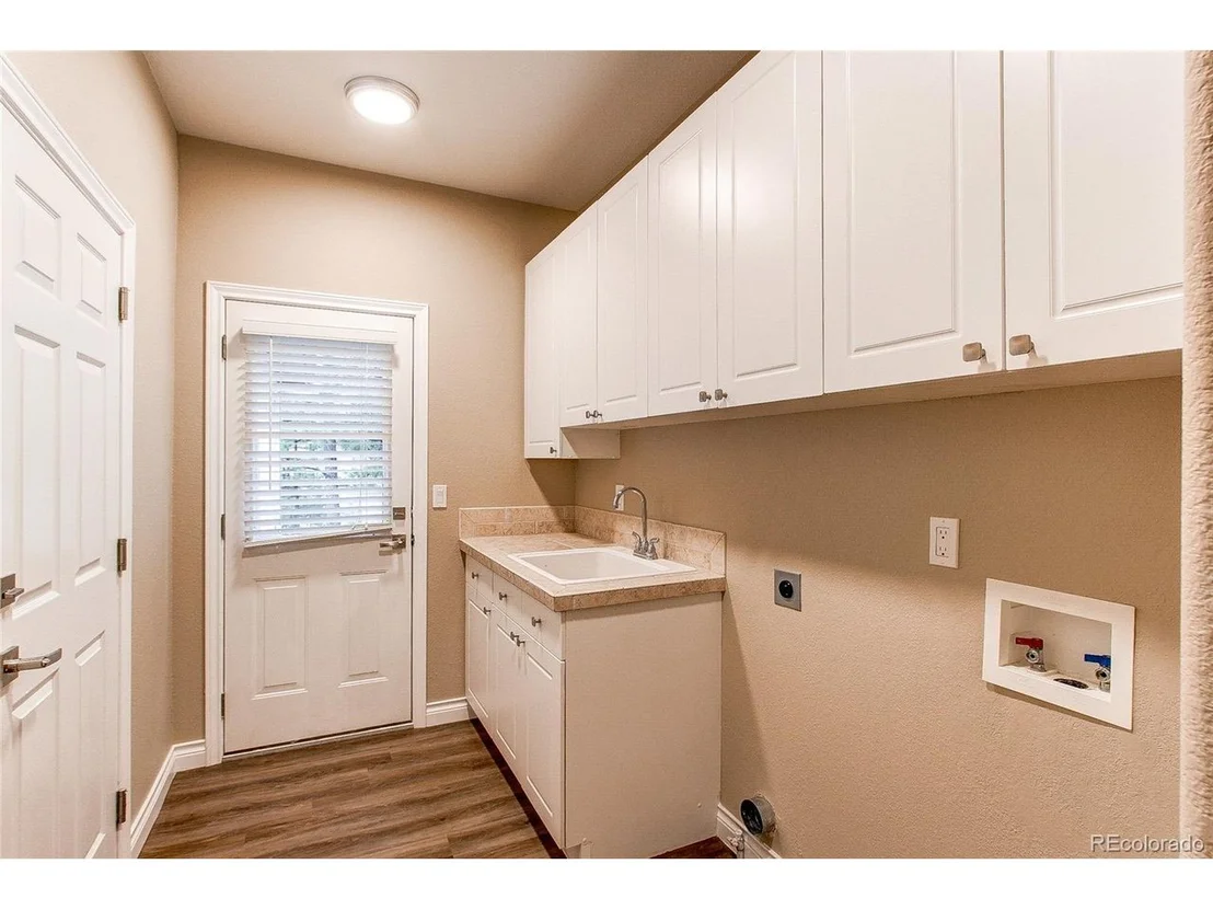 Photo of 5376 Pinyon Jay Rd