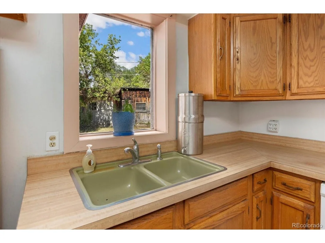 Photo of 126 Teller St