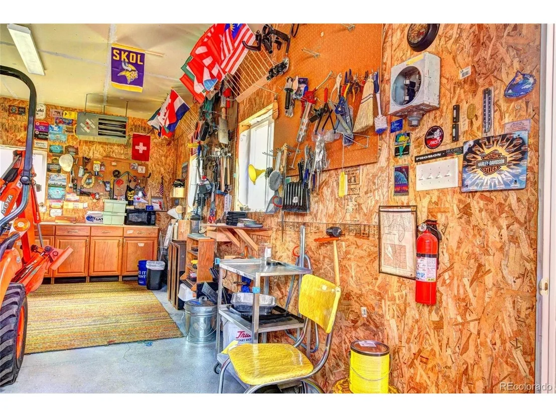 Photo of 567 Haida Rd