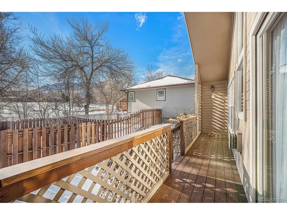 Photo of 810 Meadow Run