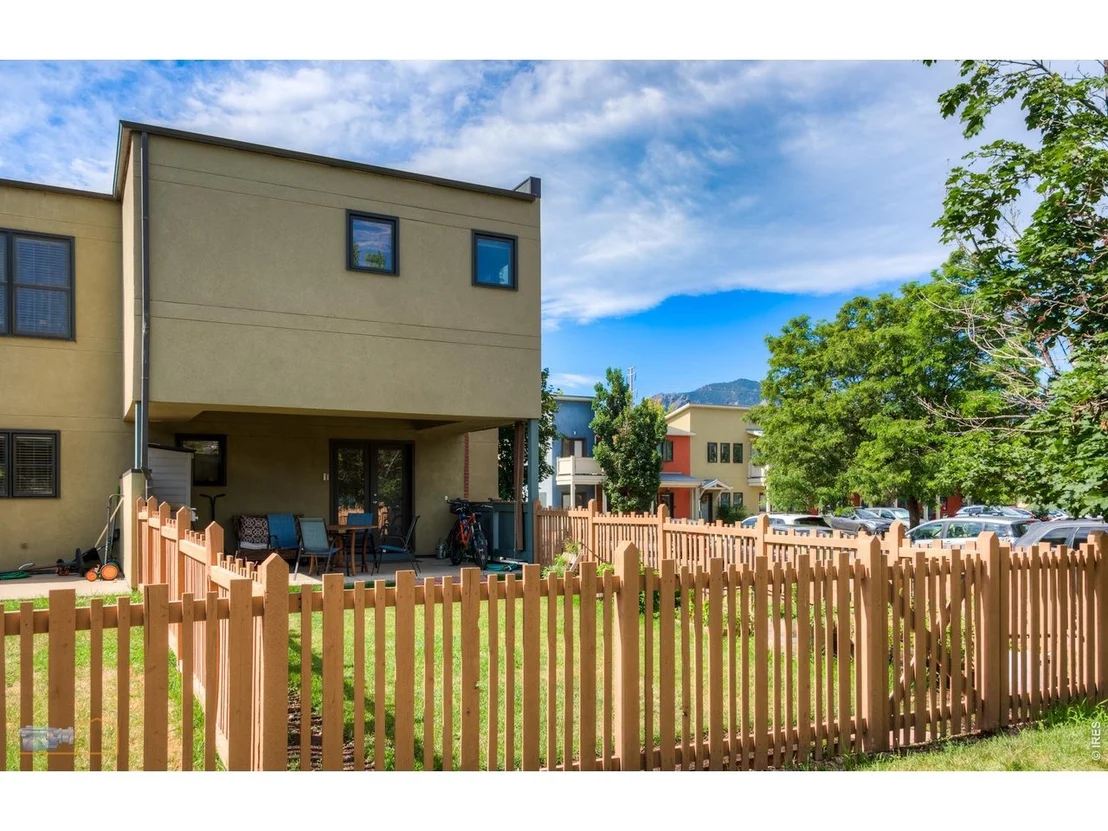 Photo of Unit 101 at 3215 Foundry Pl