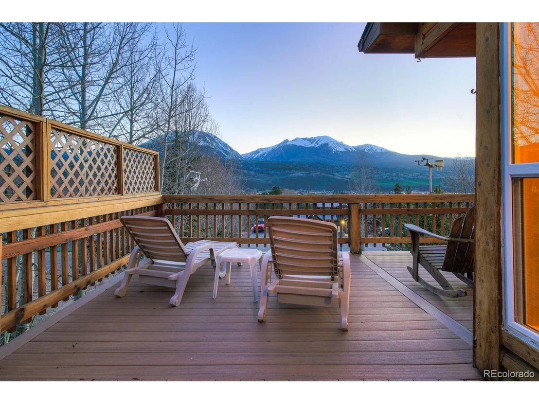 Photo of 379 Hummingbird Cir
