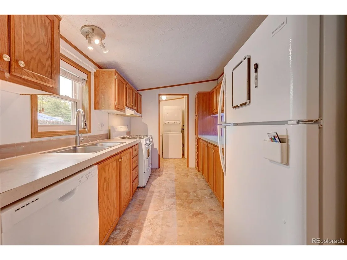 Photo of 1019 Macdavidson Cir