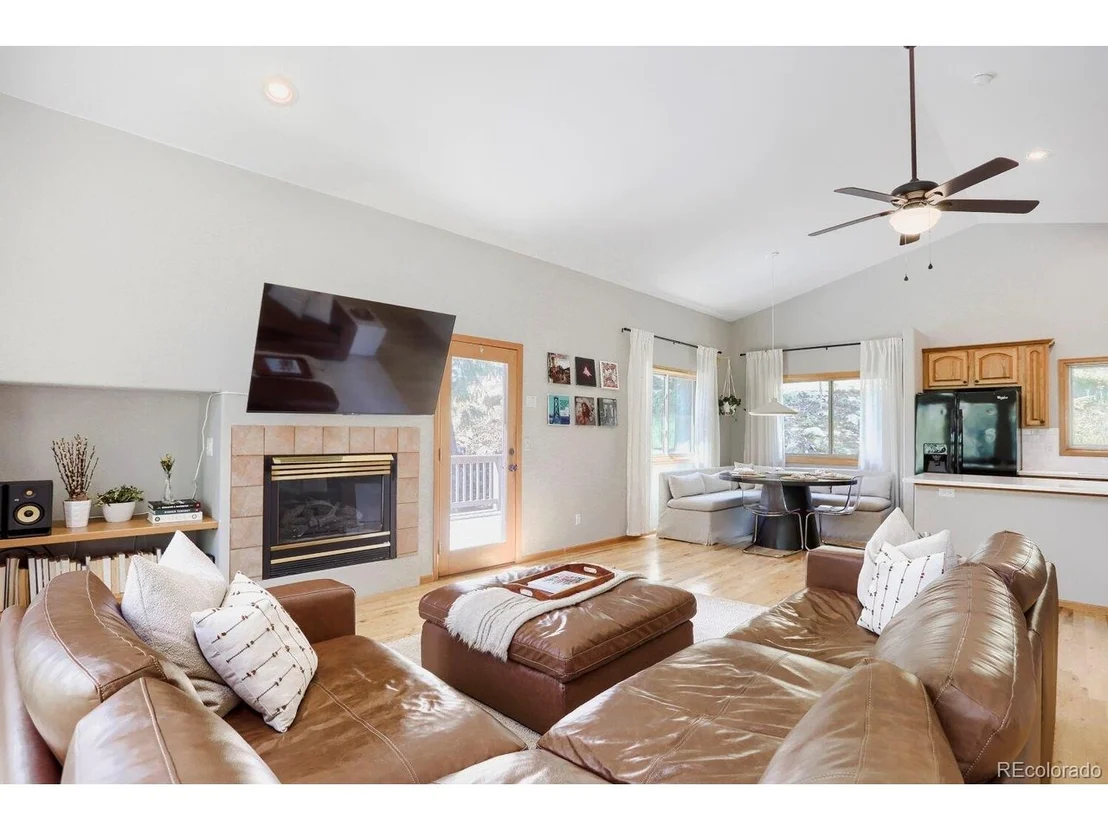 Photo of 32292 Lodgepole Dr