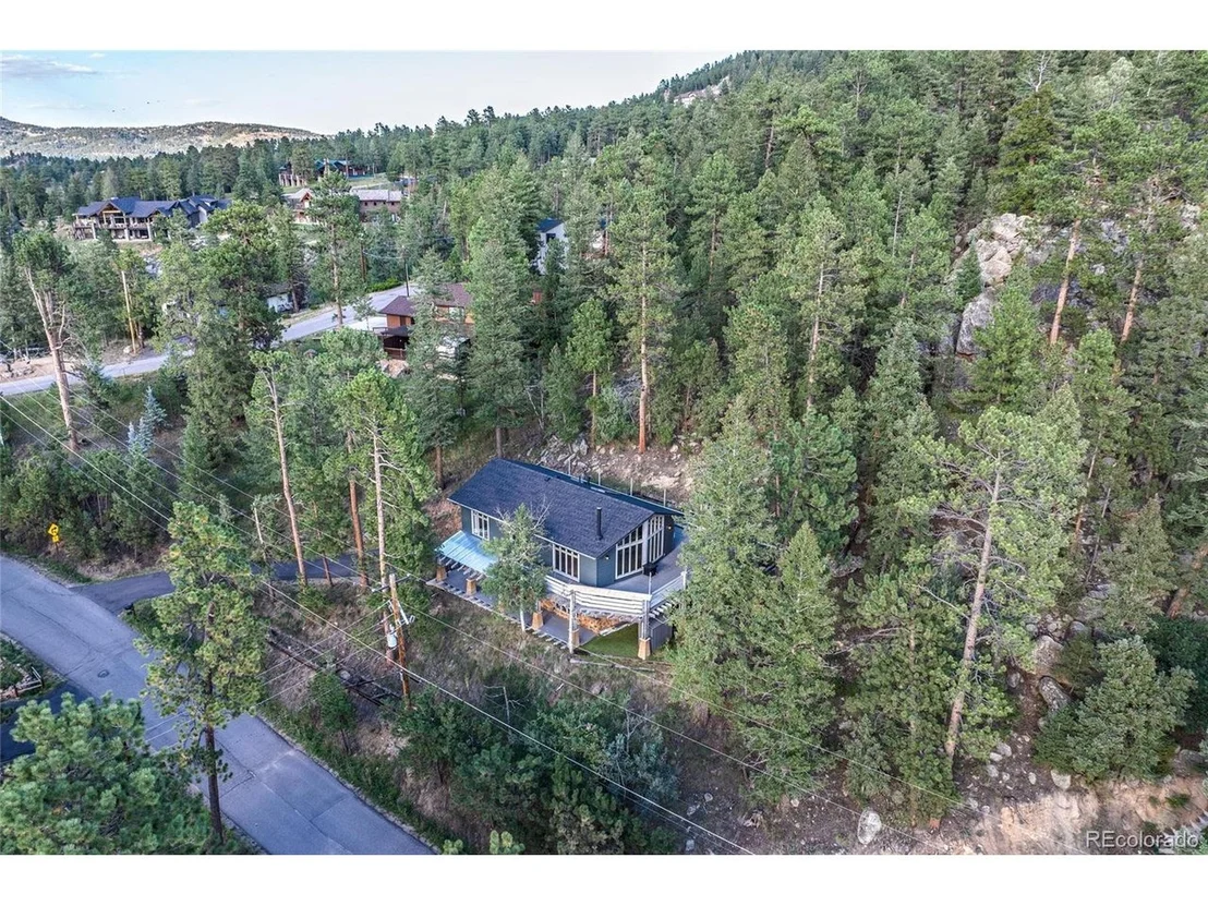 Photo of 4620 Hilltop Rd