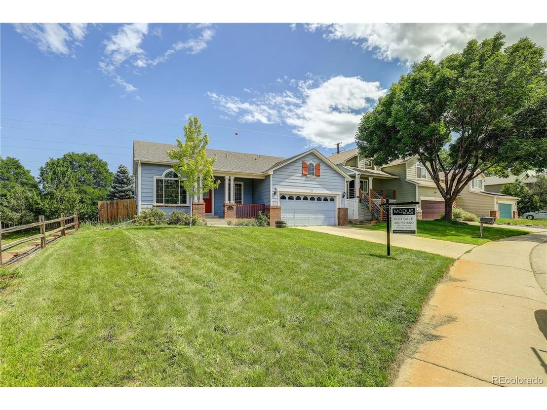 Photo of 732 Bluegrass Dr