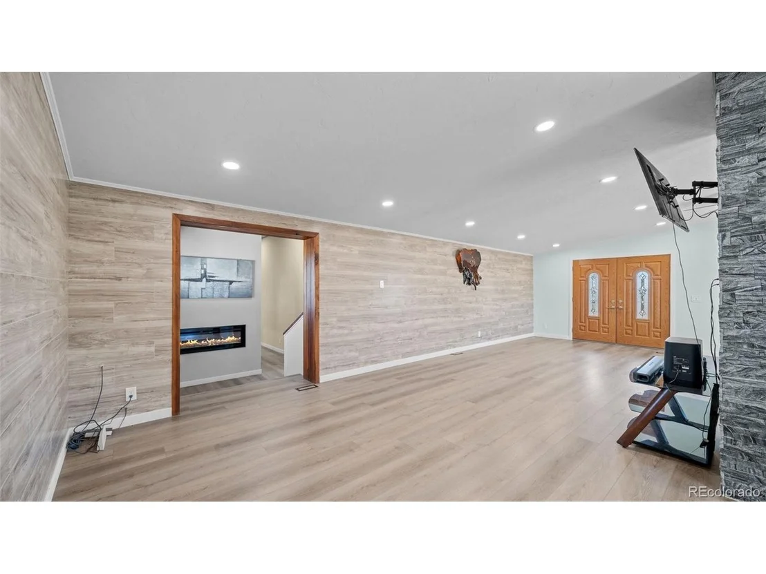 Photo of 20402 County Road 2