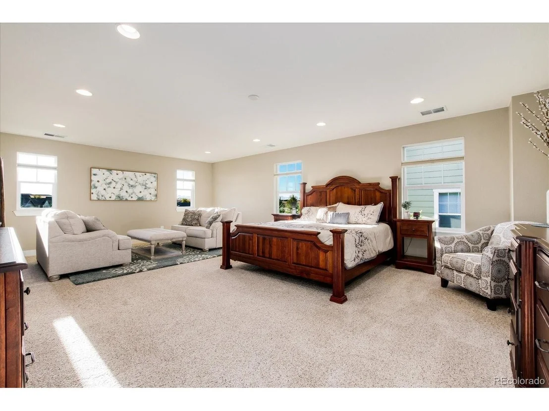 Photo of 10253 Kenneth Dr