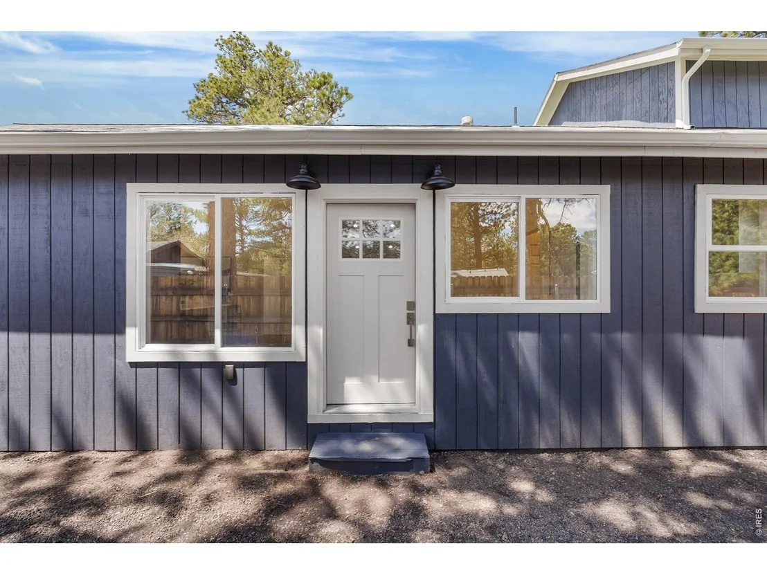 Photo of 30463 Hilltop Dr