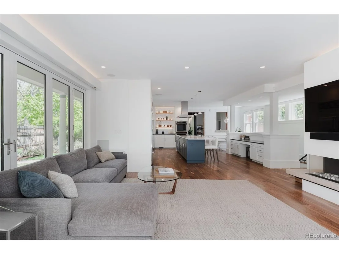 Photo of 504 Marine St