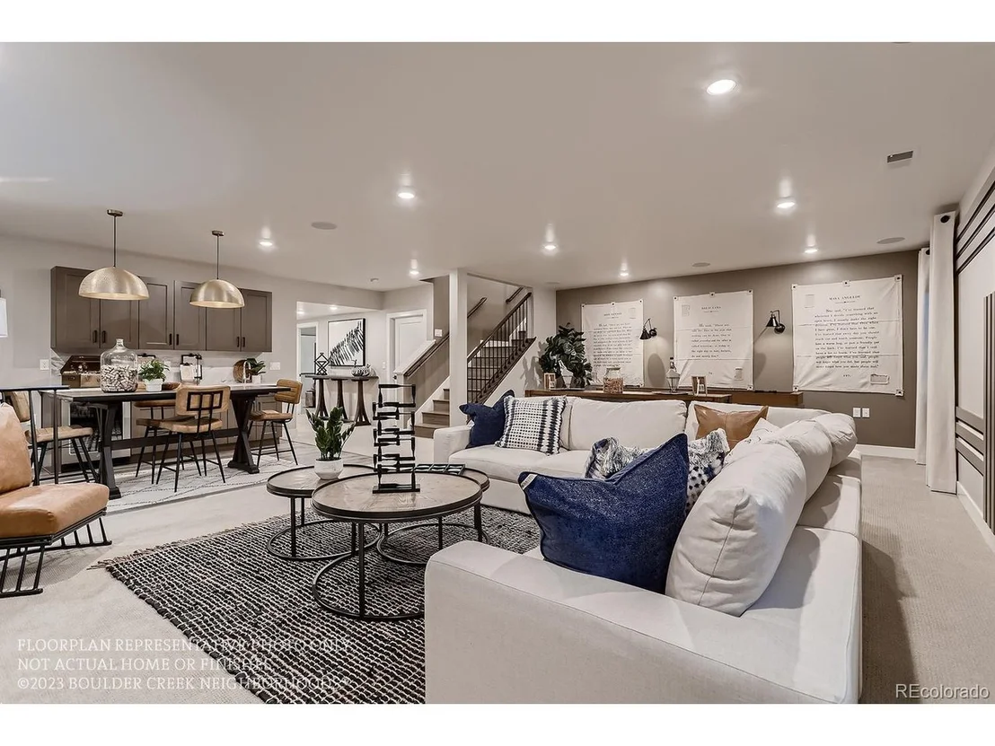 Photo of 727 Quarry Ct