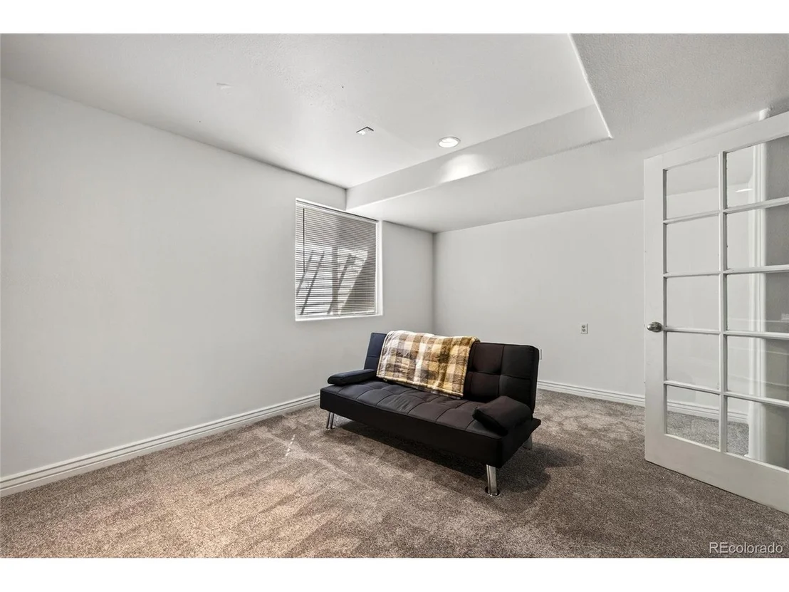 Photo of 9924 Silver Maple Way