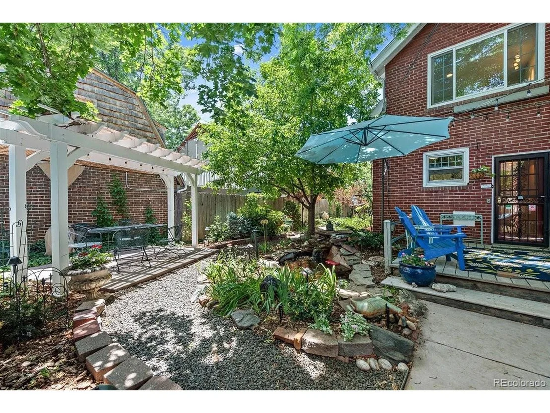 Photo of 244 Colorado Blvd