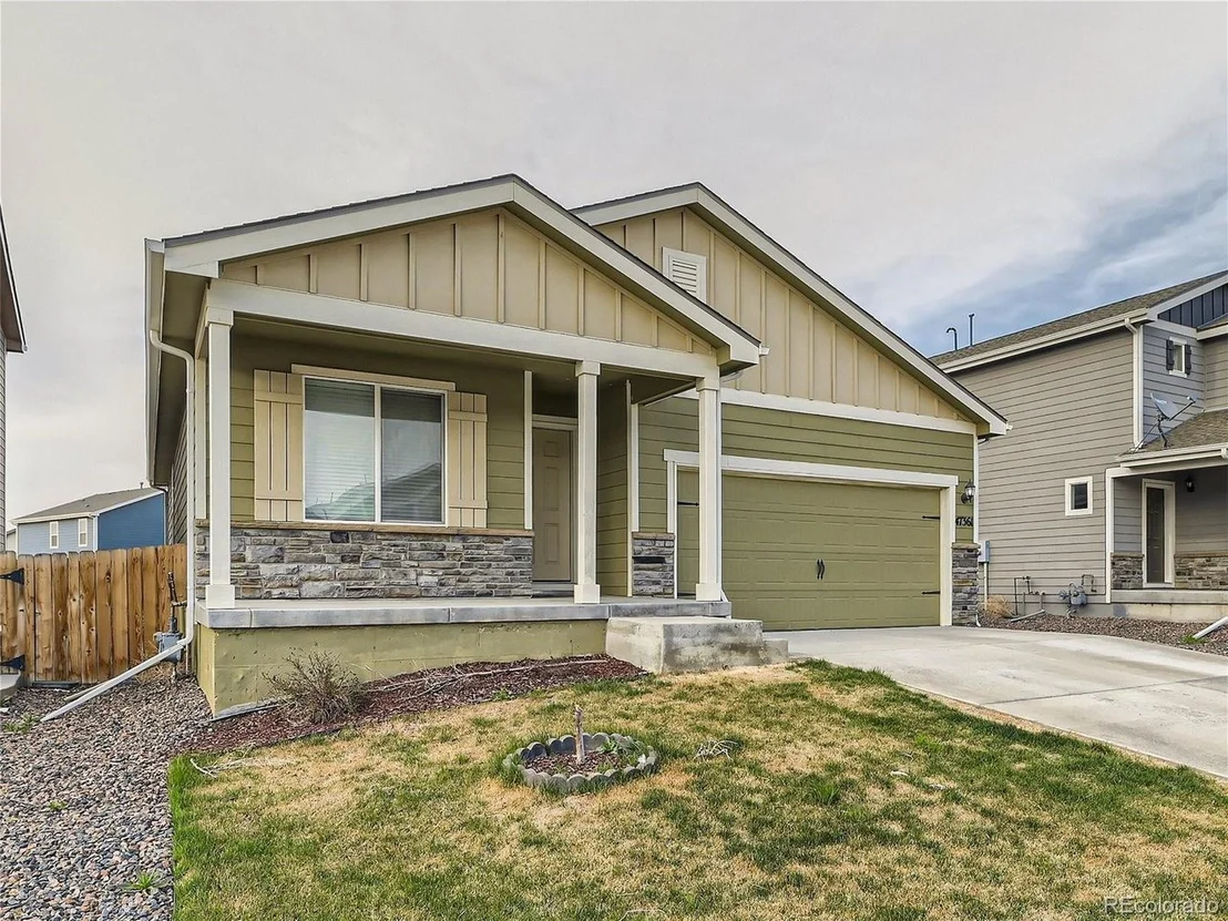 Photo of 47361 Lily Ave