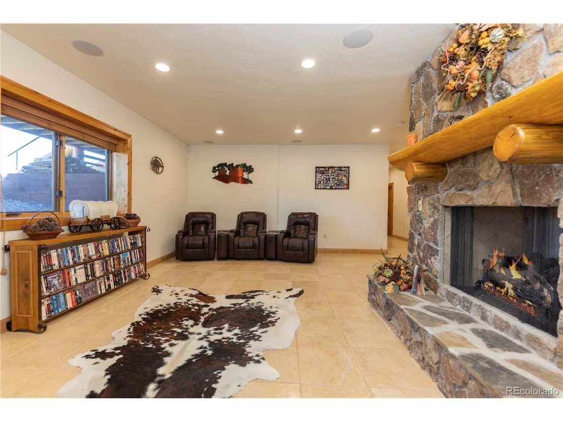 Photo of 918 Lindstrom Rd