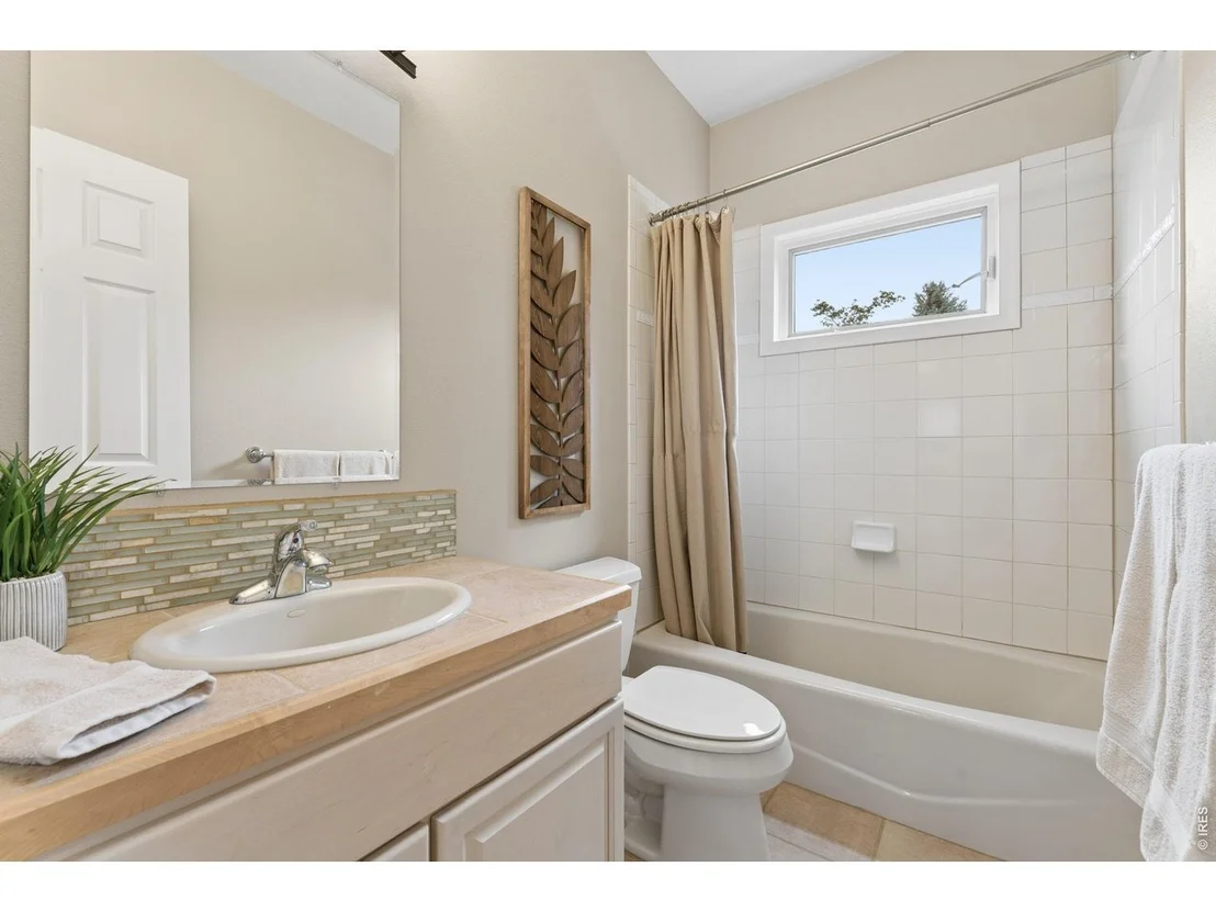 Photo of 4883 Valkyrie Dr