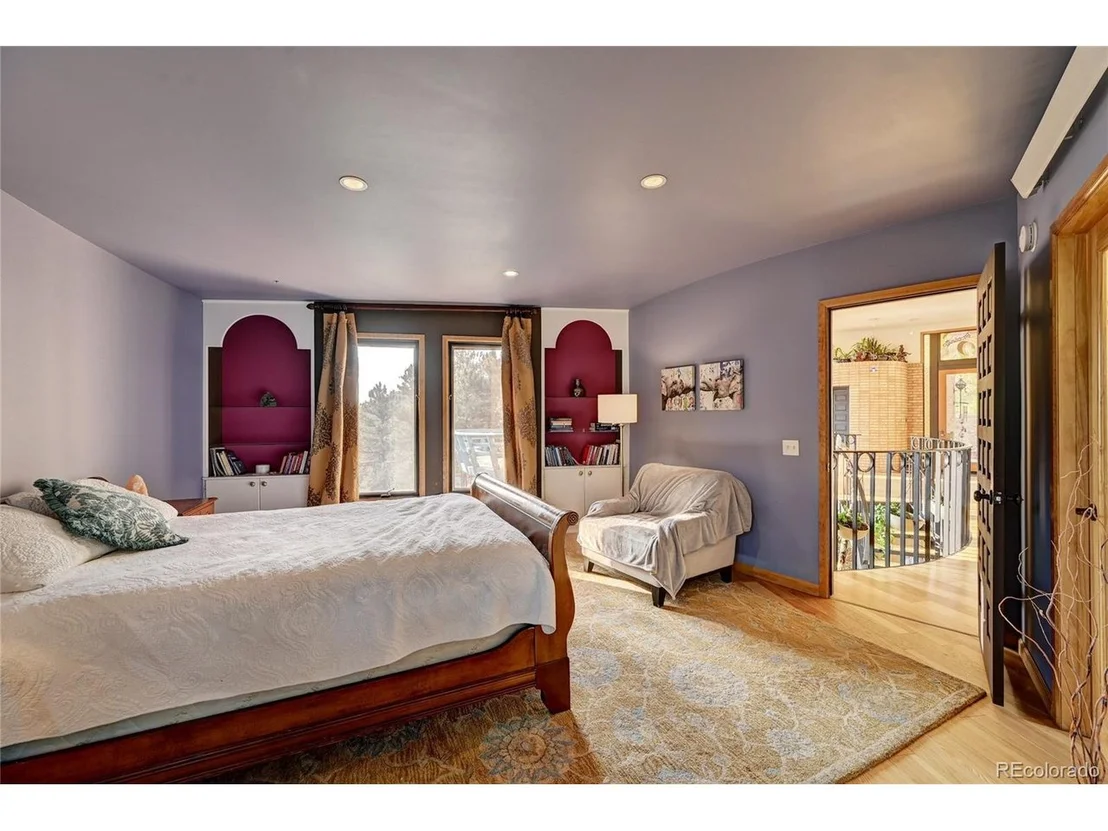 Photo of 218 Anemone Dr