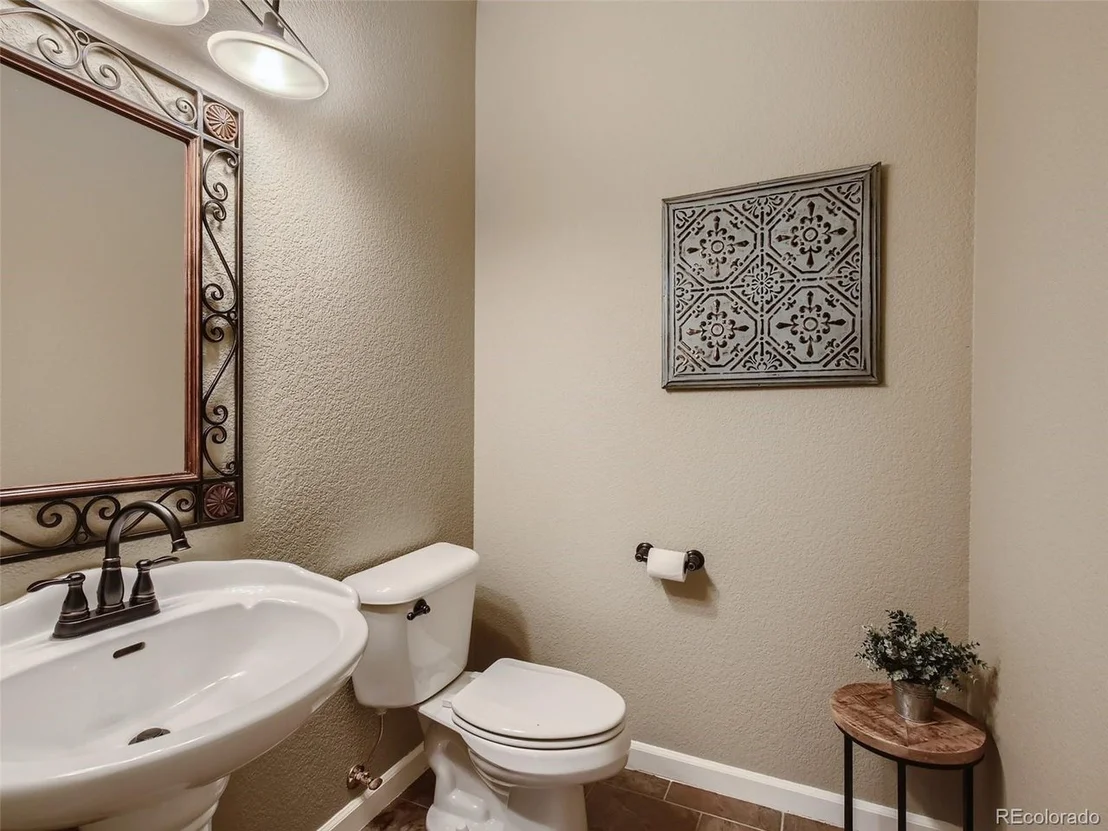 Photo of 1031 Willow Creek Cir