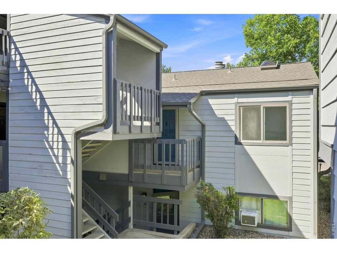 Photo of Unit 77 at 3275 34th St