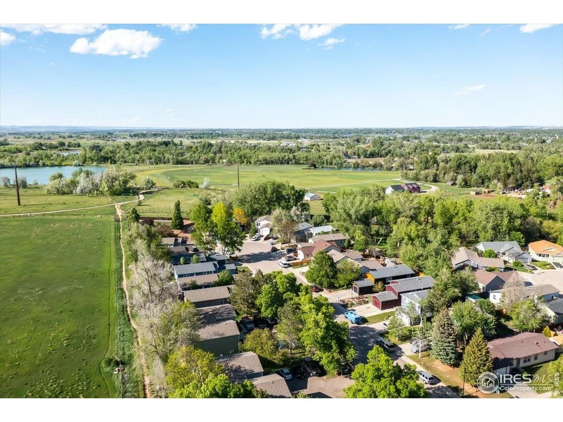Photo of 824 Aztec Dr